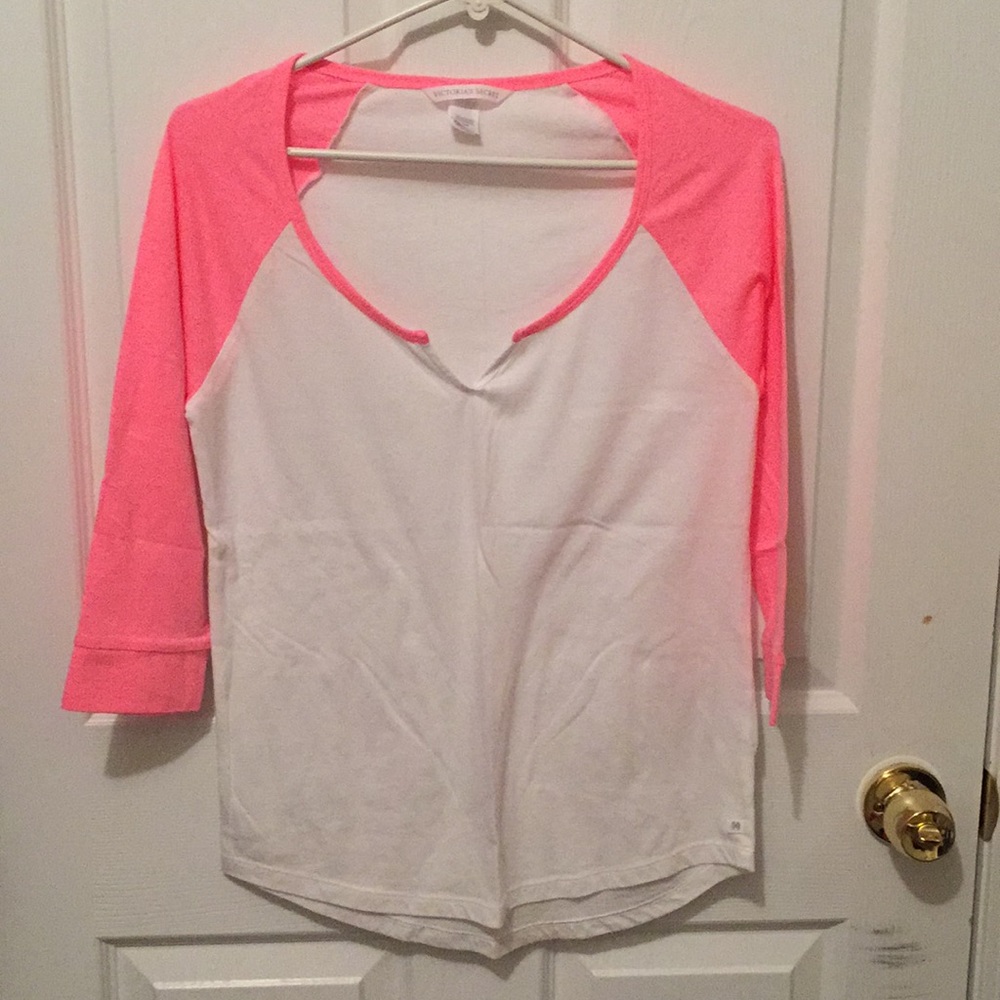 Victoria secret shirt - Picture 2 of 4